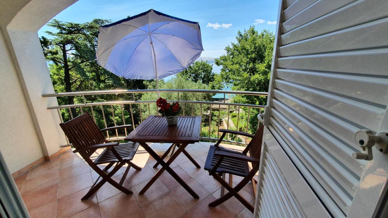 Sea Side Apartments 4* Novi Vinodolski Εξωτερικό φωτογραφία