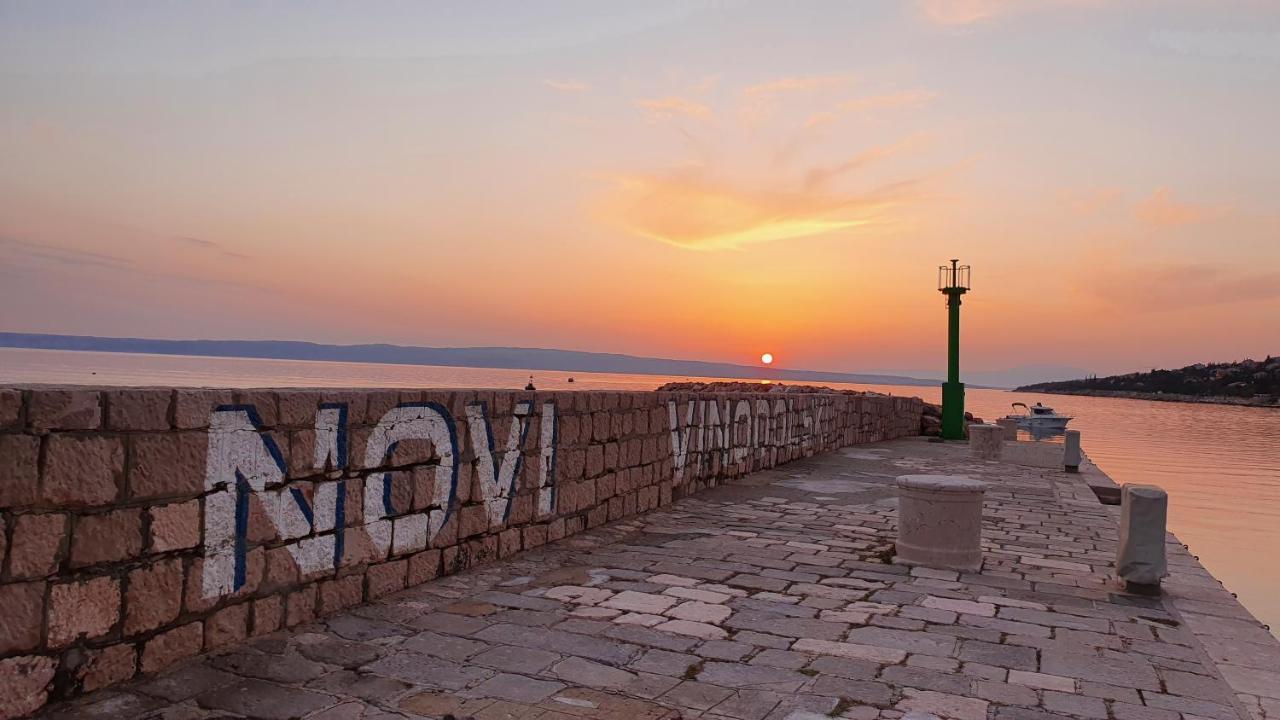 Sea Side Apartments 4* Novi Vinodolski Εξωτερικό φωτογραφία